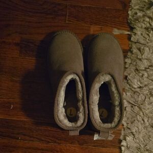 Cozy Women's Taupe Ankle Booties - Plush Lining